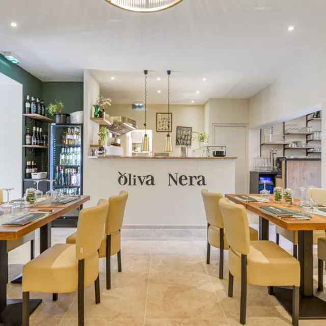 Oliva nera