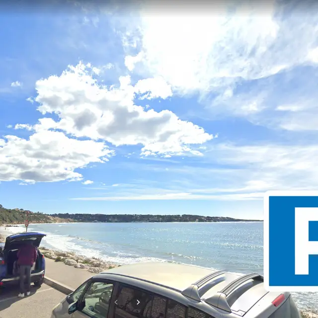 Stationnements à horodateur - Plage du Lido à Sanary