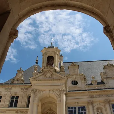 L'hôtel de ville (scolaires)_La Rochelle