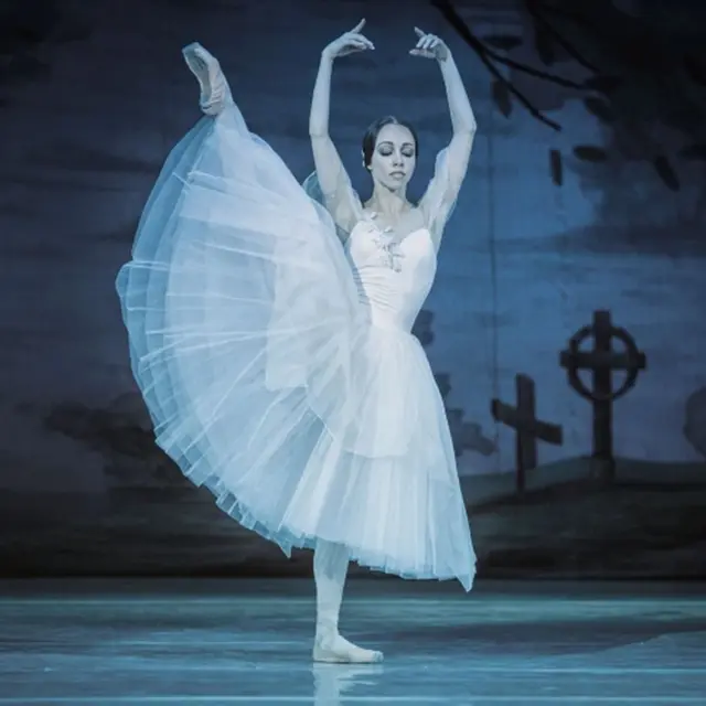 Giselle_Saint-Ismier