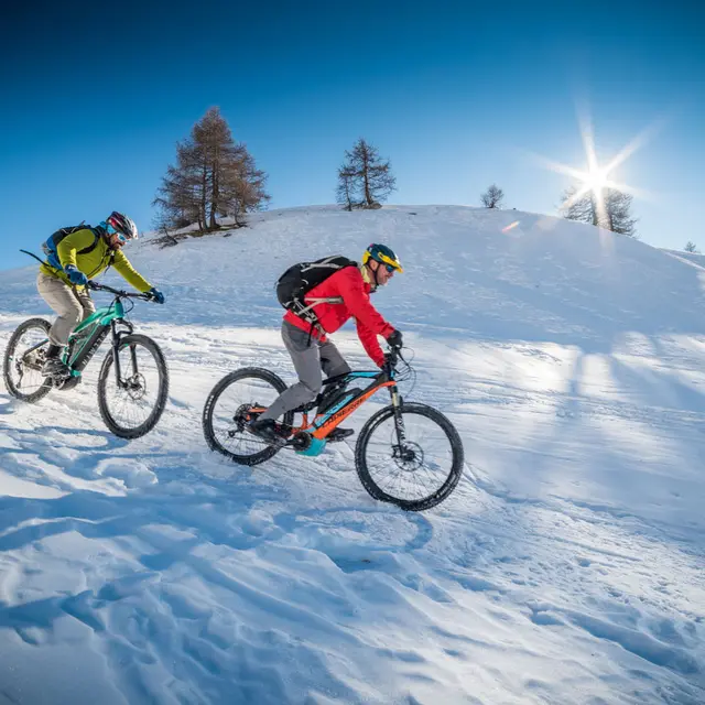 Aventure & Altitude - VTT électrique sur neige
