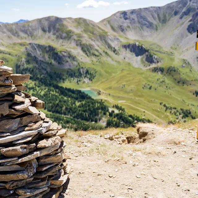 Sentier des cairns
