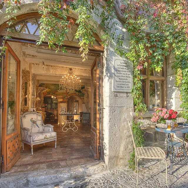 Maison de parfums Godet