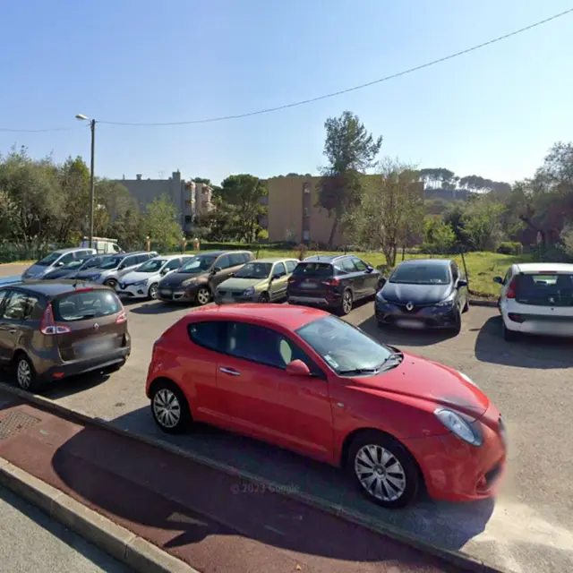 Parking du Vieux Moulin