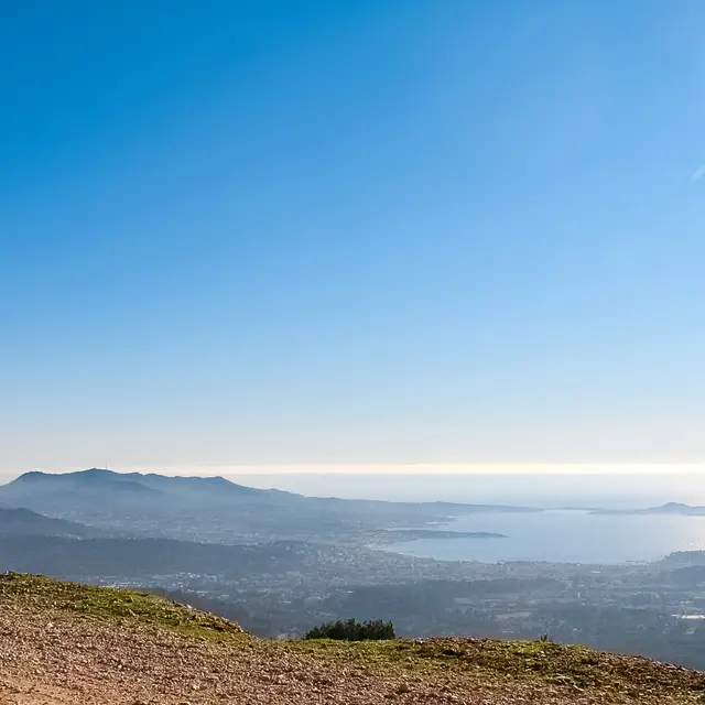 Randonnée sur le sentier des Nerthes dans le Massif du Gros Cerveau_Sanary-sur-Mer