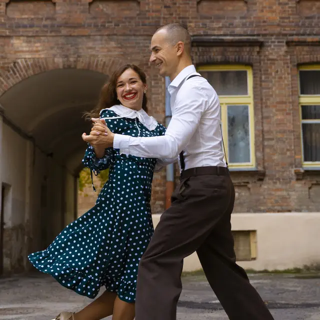 Thé dansant_Niévroz