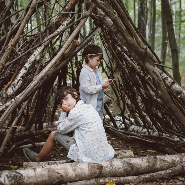 Balade et construction d'une cabane_Chalmazel - Jeansagnière