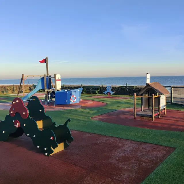 Aire de jeux 0 - 6 ans - La Flotte_La Flotte