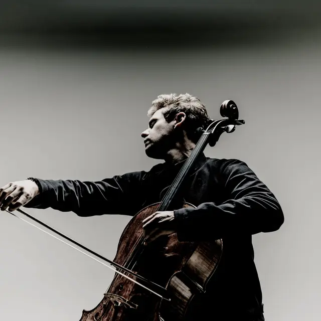 Wonderful World_Cannes