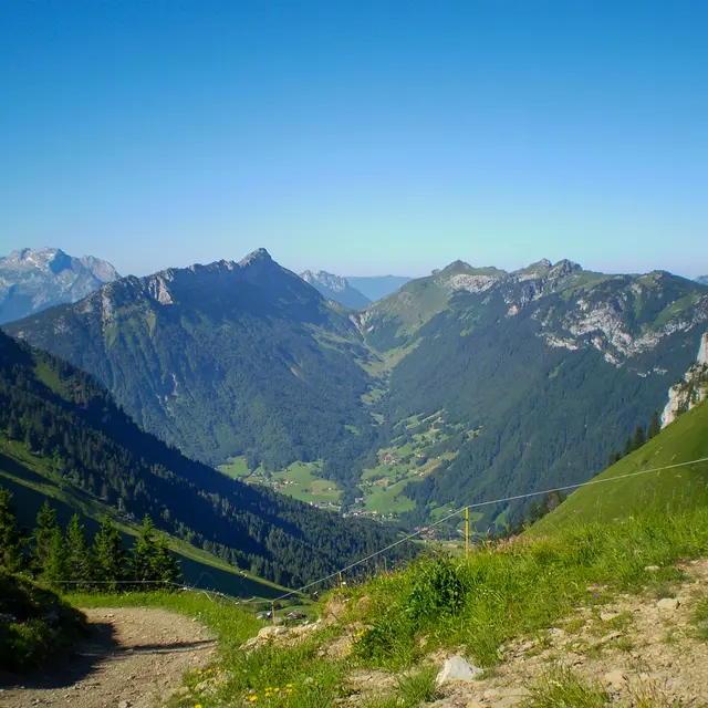 Lac de Lessy par Mayse