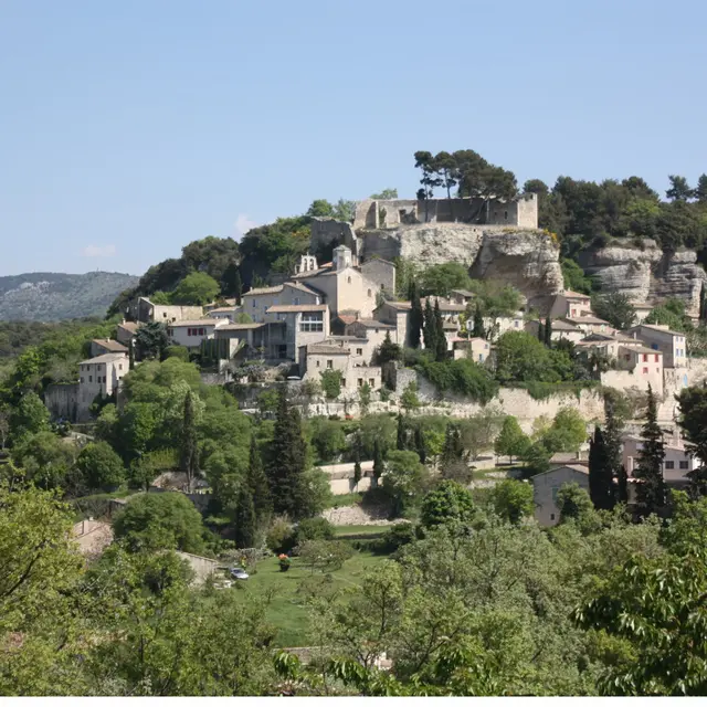 CIRCUIT PÉDESTRE - PIERRE SÈCHE ET SOURCE MIRACULEUSE