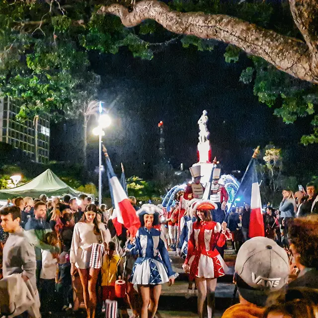 Retraite aux flambeaux_Nouméa
