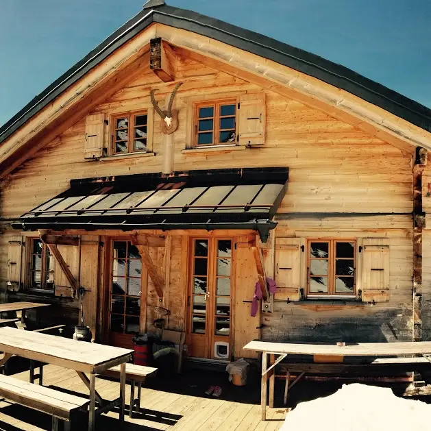 cabane de Louvie