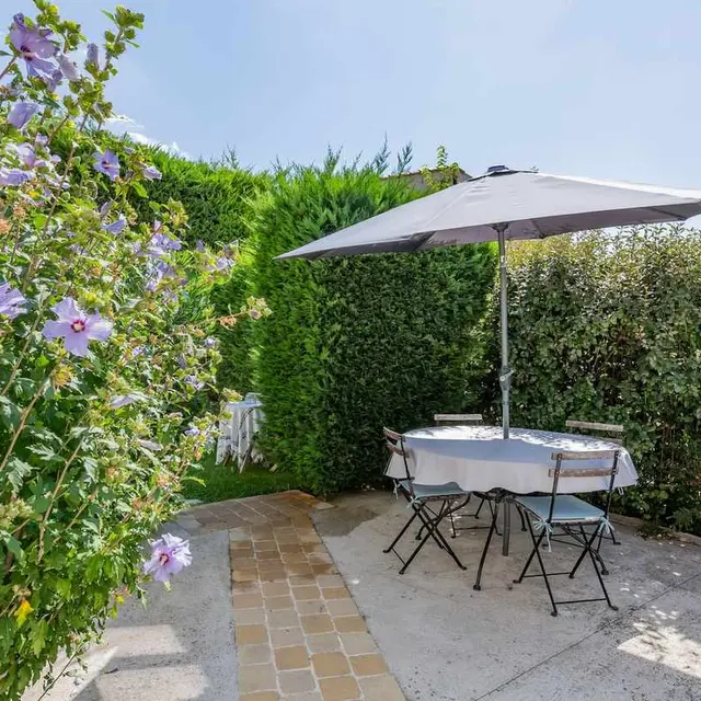 Cocon au calme d'un village provençal