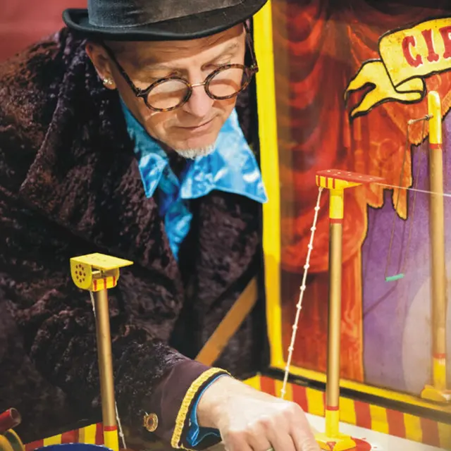 Spectacle Cirk Puces_Castellane