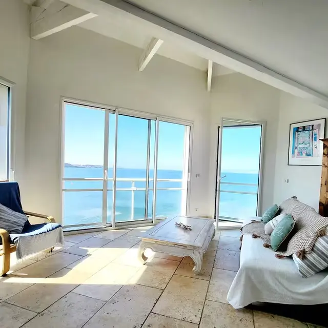 Le séjour et la vue