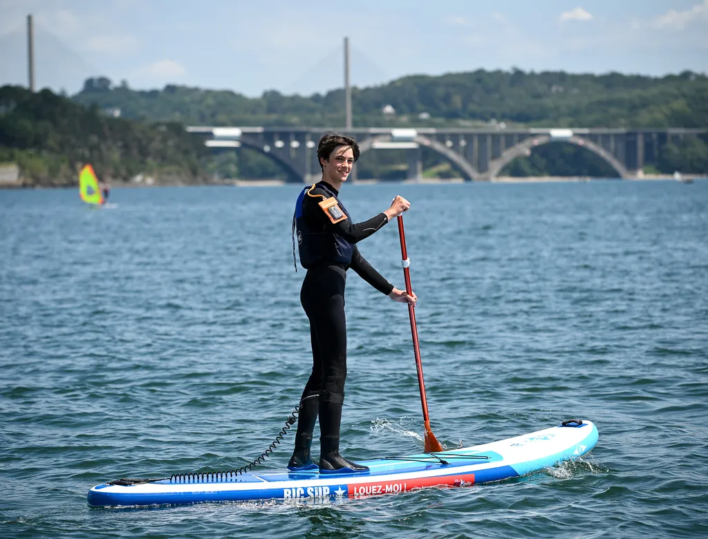 Stage planche à voile Bretagne (Finistère) : cours Centre Nautique Ile Stage planche à voile Bretagne (Finistère) : cours Centre Nautique Ile
