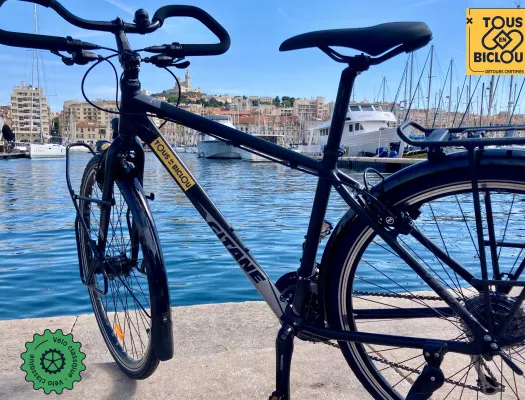 Classic touring bike rental Marseille Tourism