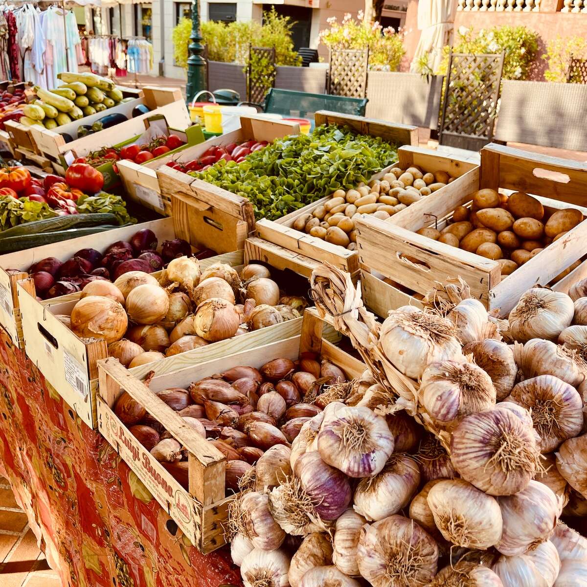Top 4 summer night markets in ProvenceAlpesCôte d’Azur Provence