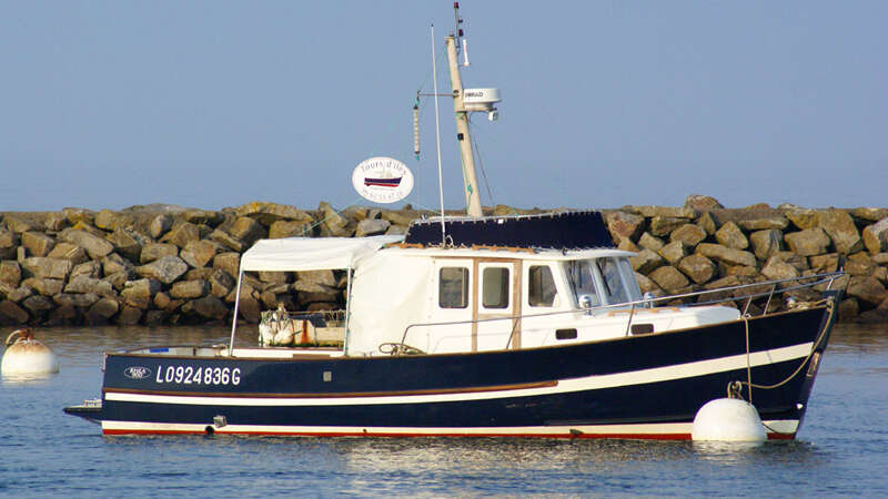 Venir en bateau Une île plusieurs