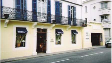 Par bus Office de Tourisme de Lourdes