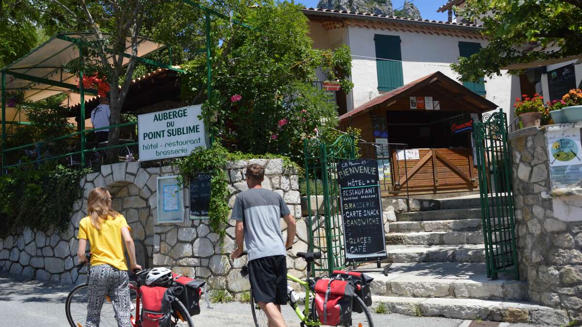 Le Perroquet Vert La Palud Sur Verdon