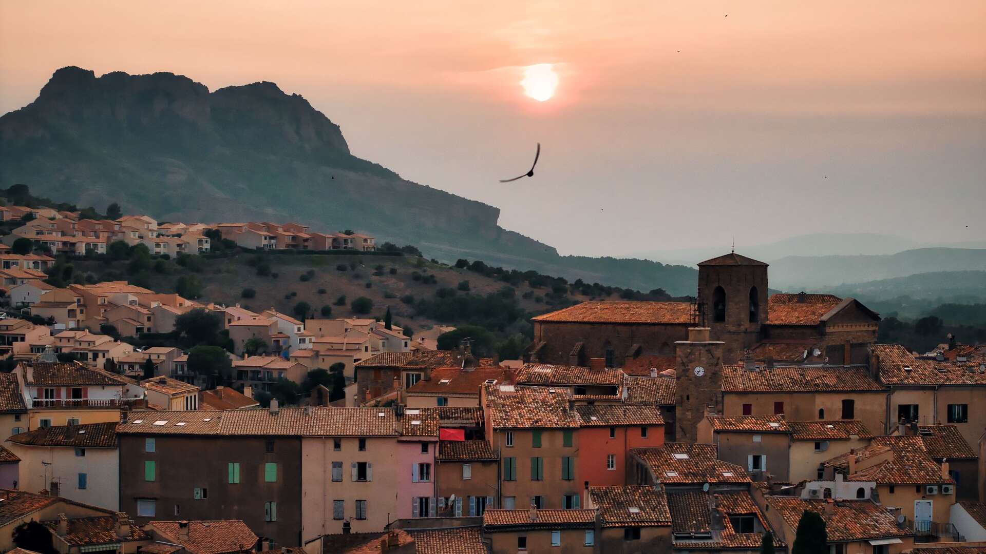 office-de-tourisme-de-roquebrune-sur-argens-roquebrune-sur-argens