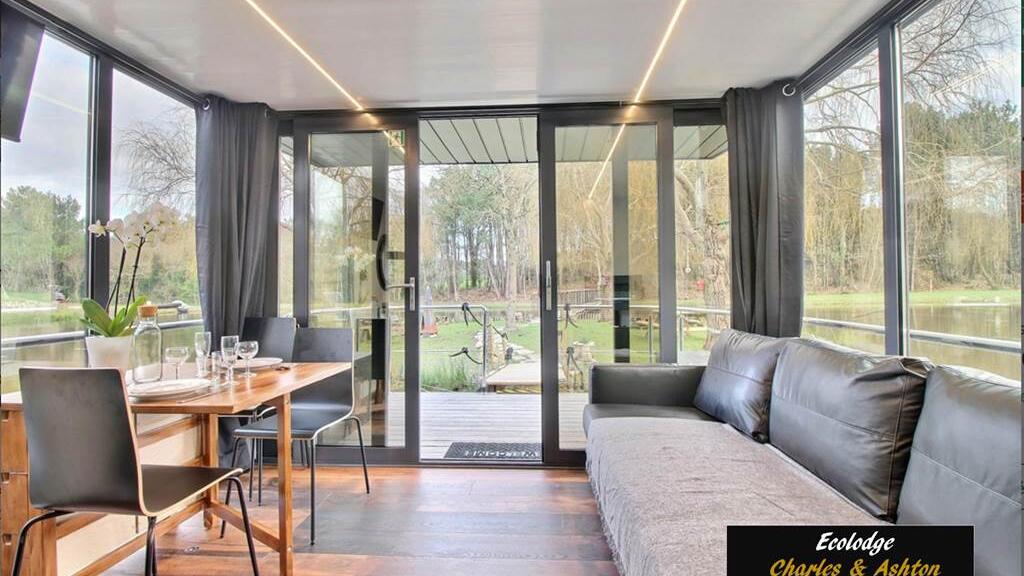 ecolodge charles ashton salon vue extérieur