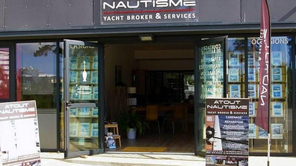 Atout-Nautisme-location-de-bateaux-Lorient-Morbihan-Bretagne-Sud