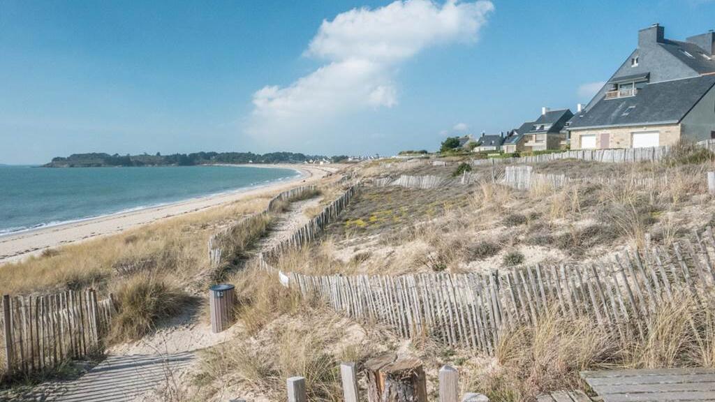 Plage de-Kerjouanno-Arzon-Presqu'île-de-Rhuys-Golfe-du-Morbihan-Bretagne sud