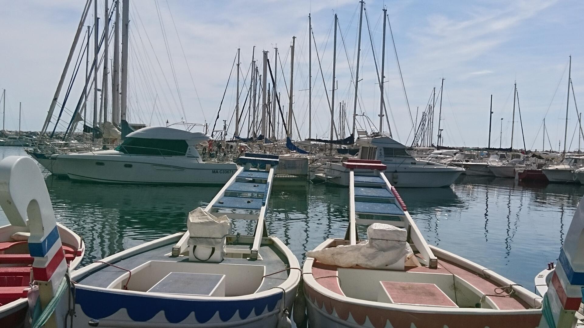 Bateau de joutes provençales
