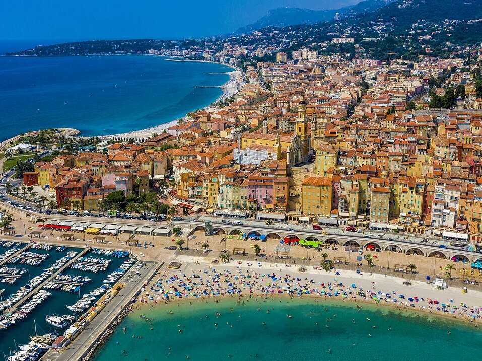 Getting around the destination Menton, Riviera & Merveilles Tourist