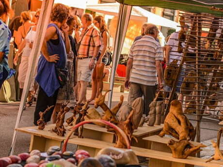 MARCHÉ DES CRÉATEURS MARCHÉ DES CRÉATEURS