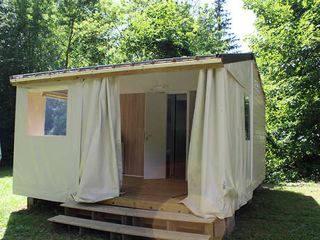 MOBI-TENTES TIT'HOME - CAMPING CLOS DES PEUPLIERS