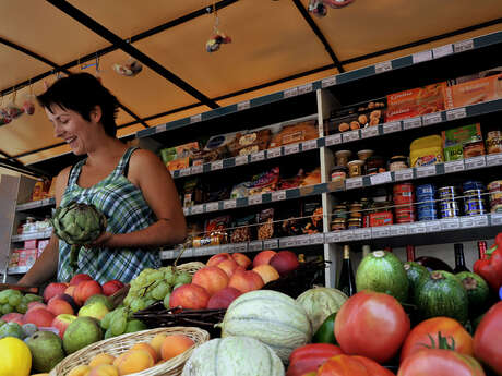 L'Épicerie Chez Violaine, Lara et Gaëlle