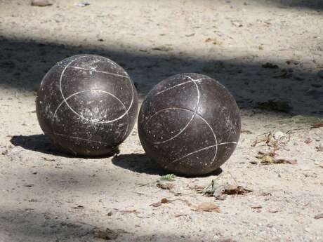 PÉTANQUE