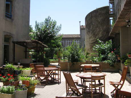 AUBERGE DE JEUNESSE DE CARCASSONNE AUBERGE DE JEUNESSE DE CARCASSONNE