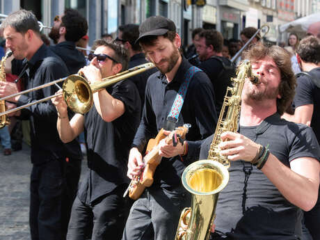 Straatfanfares Straatfanfares