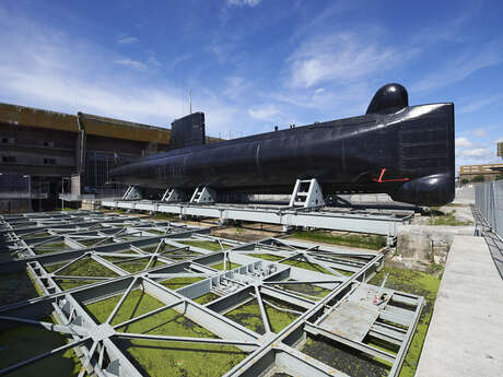 Le sous-marin Flore-S645 et son musée