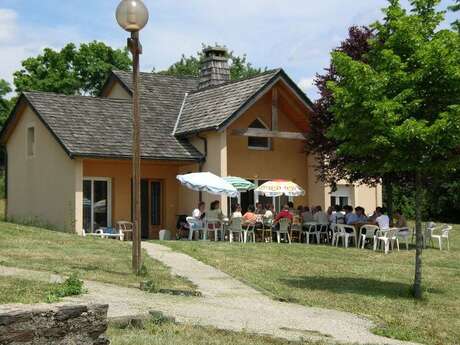 VILLAGE DE GITES DU COLOMBIER - VILLAS 12 PERSONNES