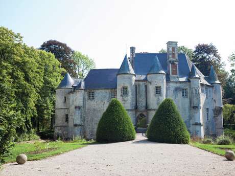 Le Sentier des Châteaux et Cressonnières