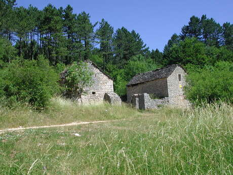 LES VILLAGES MORTS: LE GERBAL ET LA CHAUMETTE