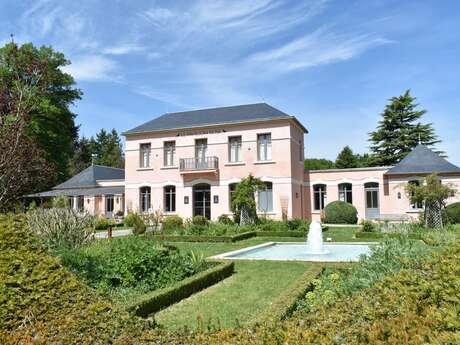 LE PAVILLON ROSE