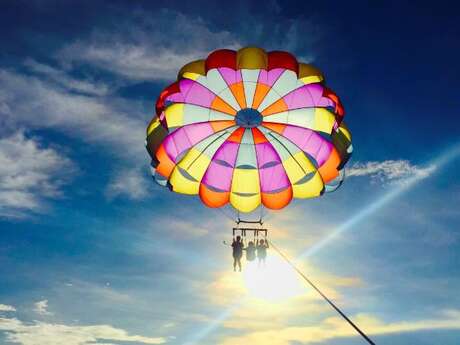 Zarlor Parasailing Flight