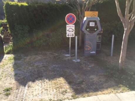 Borne de recharge pour véhicule électrique