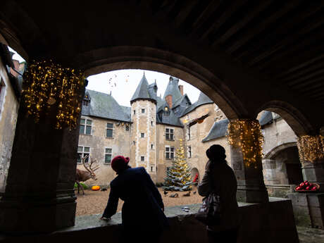 Fêtes : la merveille ! au château de Fougères-sur-Bièvre