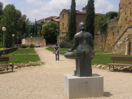 Visite autour des portraits sculptés et atelier tu t'es regardé(e)