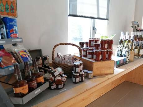 Epicerie Restaurant Les Sept Couleurs