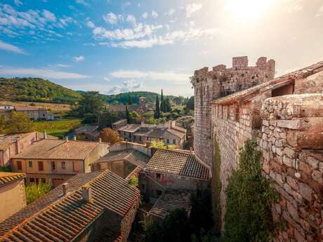 VILLAGE AND CASTLE OF VILLEROUGE-TERMENES VILLAGE AND CASTLE OF VILLEROUGE-TERMENES