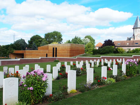 Le Pheasant Wood Military Cemetery